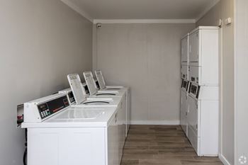 Washer dryer in unit